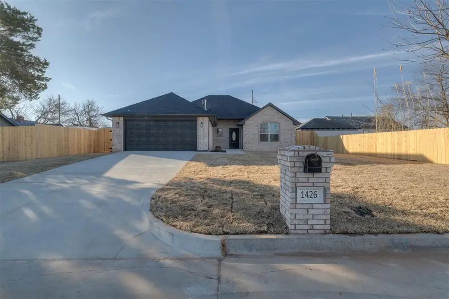 1426 Monticello Court, Oklahoma City, OK 73111 - #2