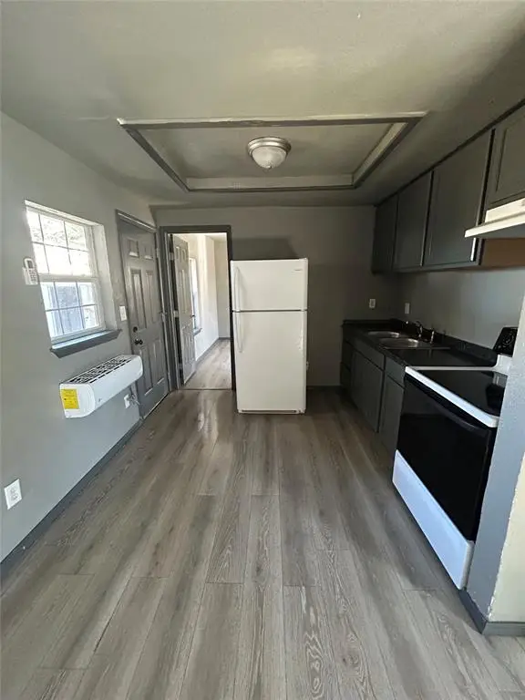 129 SE 52nd Street, Oklahoma City, OK 73129 - #3