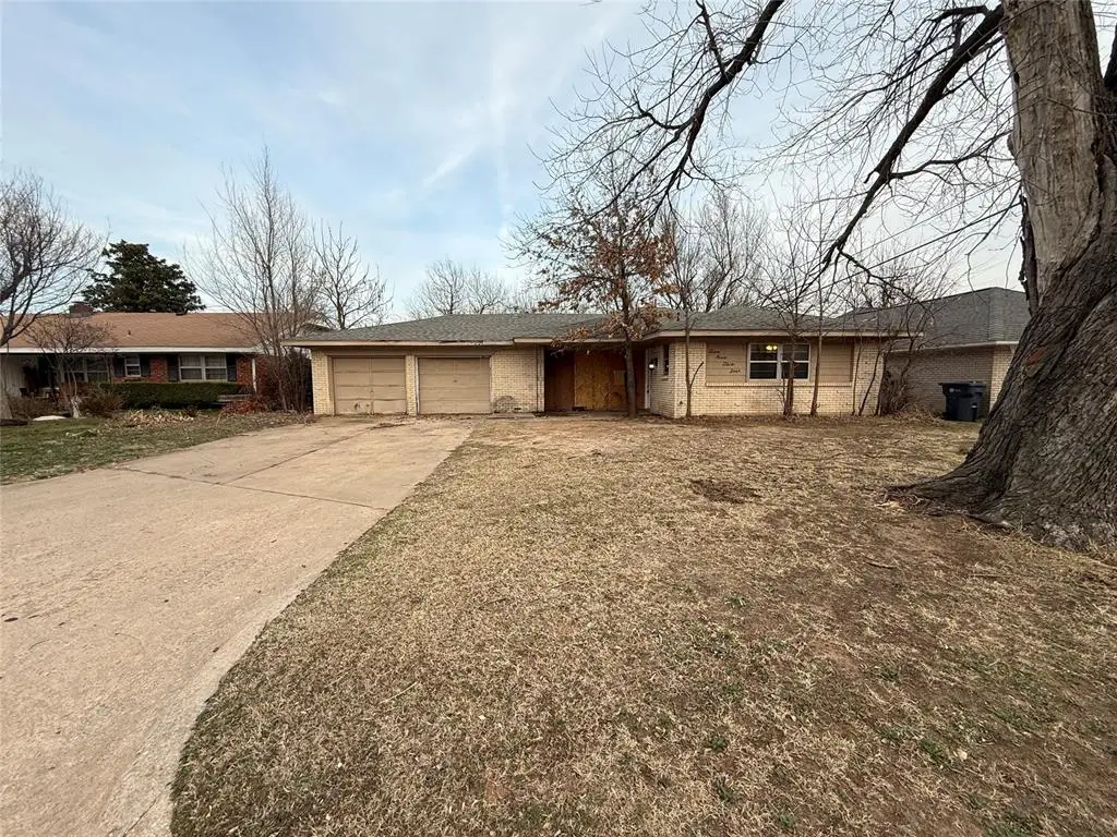 5924 N College Street, Warr Acres, OK 73122 - #1