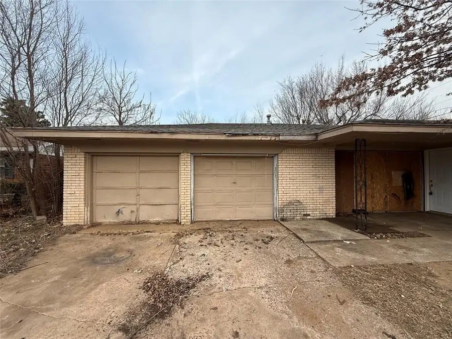 5924 N College Street, Warr Acres, OK 73122 - #3