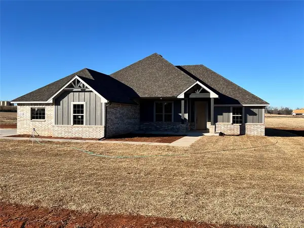 1922 Valley Ranch Road, Blanchard, OK 73010