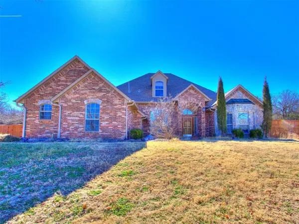 6200 Blue Hills Court, Norman, OK 73026