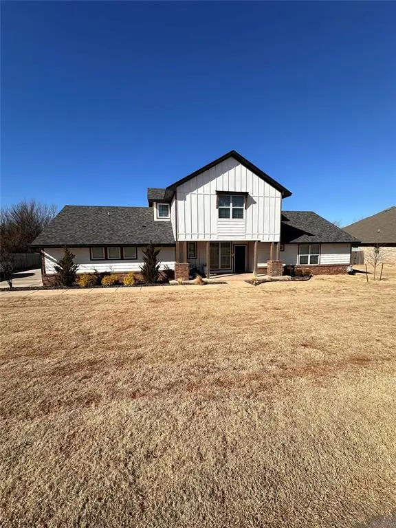 2839 Redwood Court, Newcastle, OK 73065