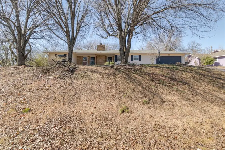 321 Landsaw Drive, Chandler, OK 74834 - Image #3