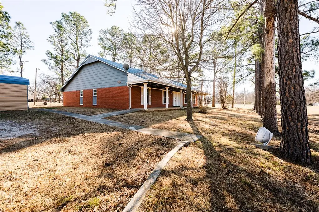 111 Jameson Drive, Wynnewood, OK 73098 - #1