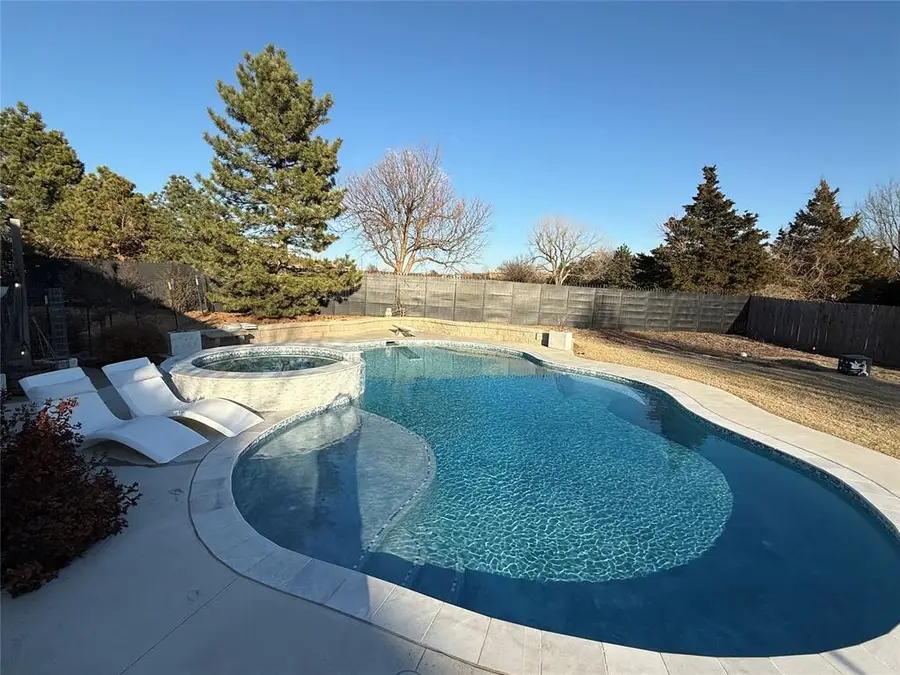1300 Glenmere Court, Edmond, OK 73003 - #3