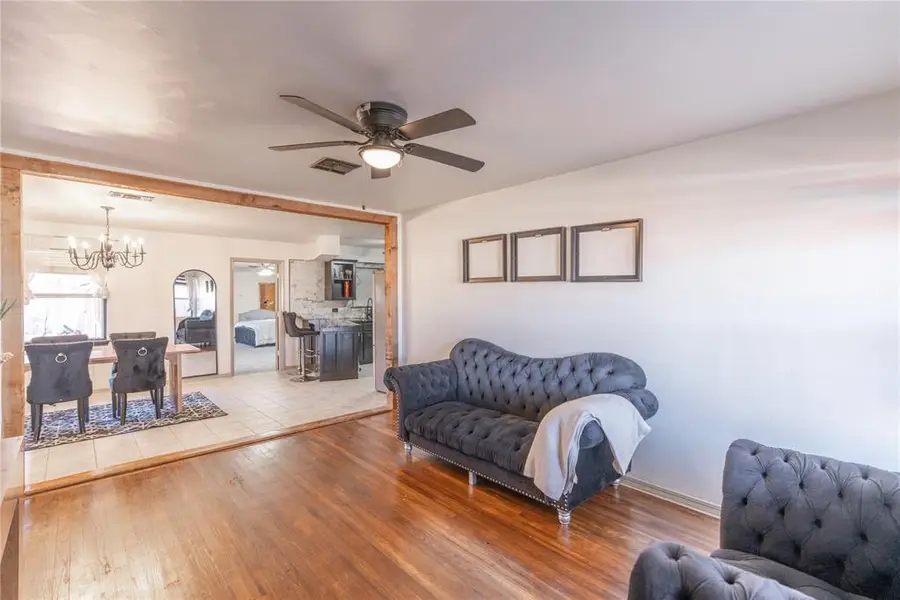 1036 SW 55th Street, Oklahoma City, OK 73109 - Image #3