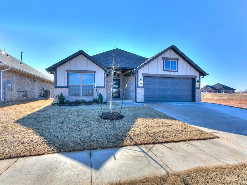 4180 Overlook Pass, Edmond, OK 73025 - Image #1