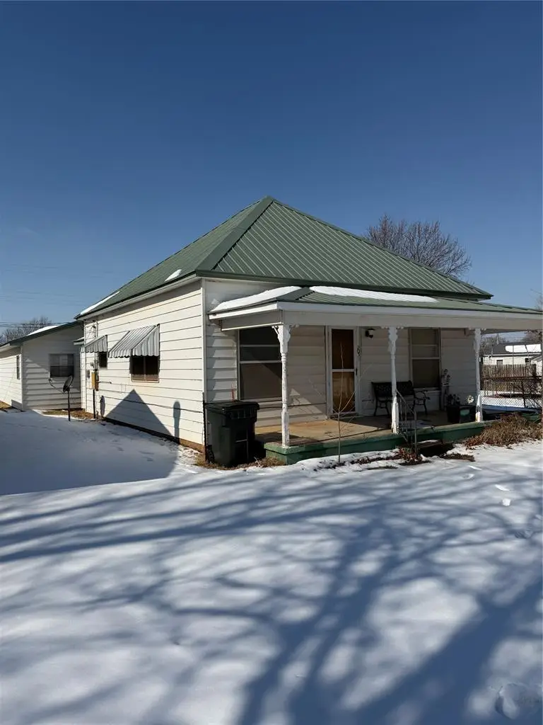 205 N Maple Street, Seiling, OK 73663 - #3