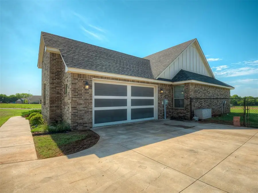 3390 Canadian Trail Court, Noble, OK 73068 - #3