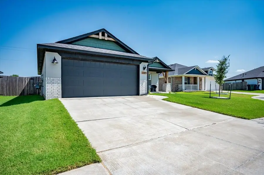 11109 NW 136th Terrace, Yukon, OK 73099 - Image #2