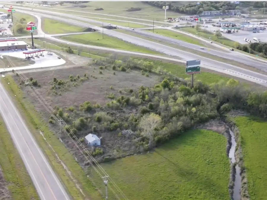 715 E Coplin Street, Okemah, OK 74859 - #3