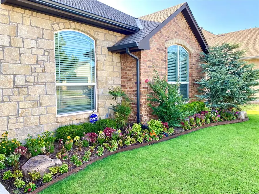 15924 Capri Lane, Edmond, OK 73013 - Image #2