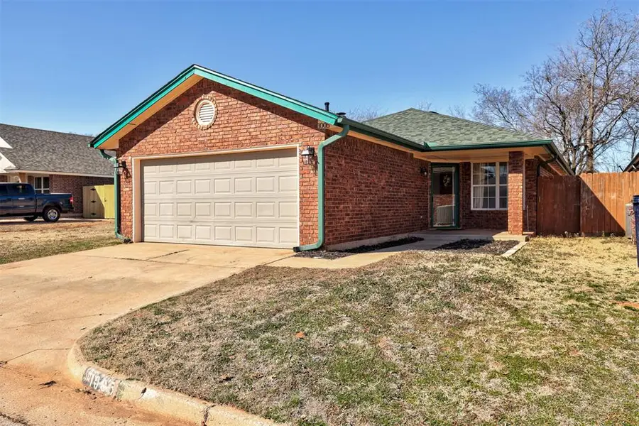 1005 Valley Court, Edmond, OK 73012 - Image #2