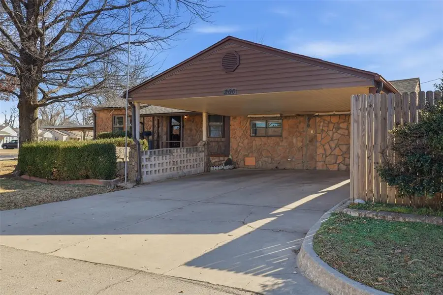 200 Oak Street, Midwest City, OK 73110 - #3