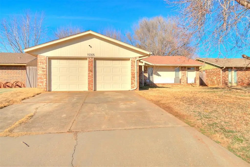 10305 Hollyhead Way, Yukon, OK 73099 - Image #1