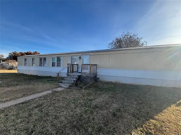 101 W Oak Hill Drive, McLoud, OK 74851