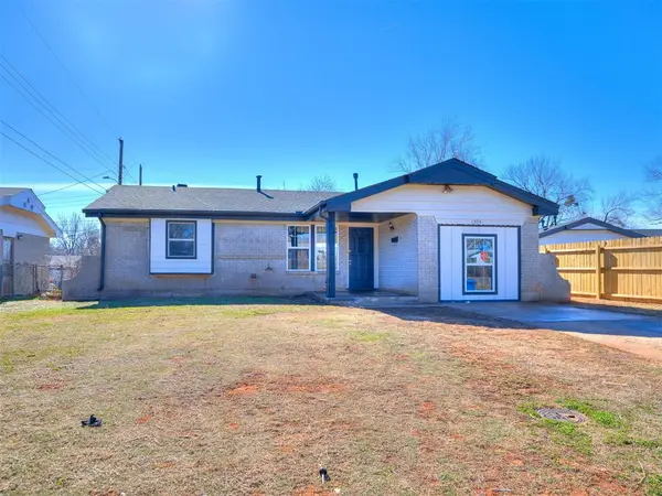 1304 Locust Drive, Midwest City, OK 73110