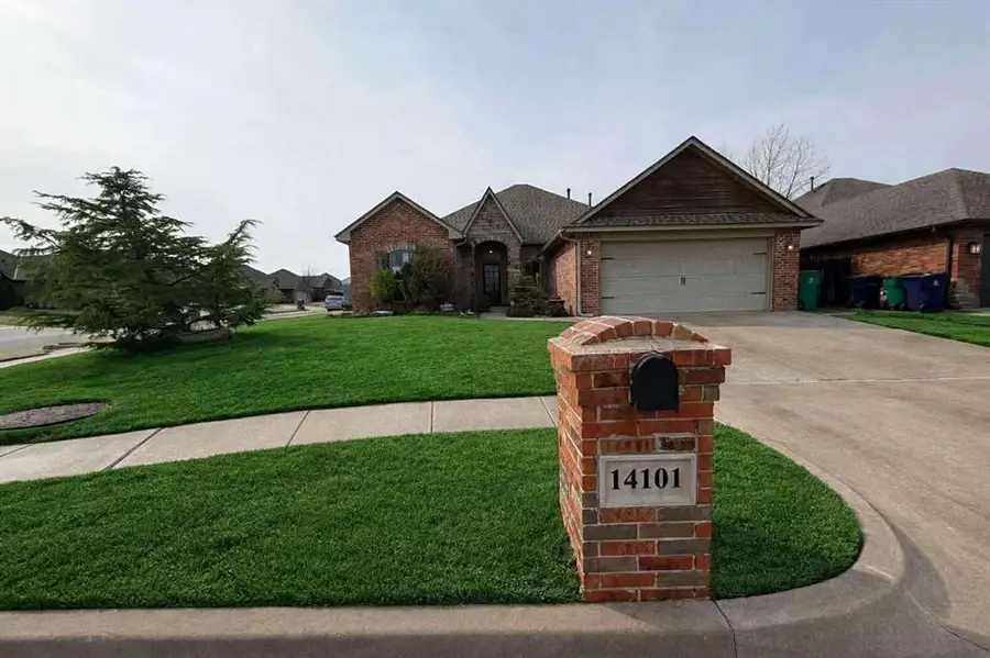 14101 Georgian Way, Yukon, OK 73099 - #2