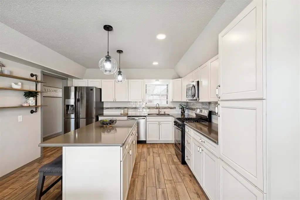 401 Walnut Avenue, Yukon, OK 73099 - Image #1