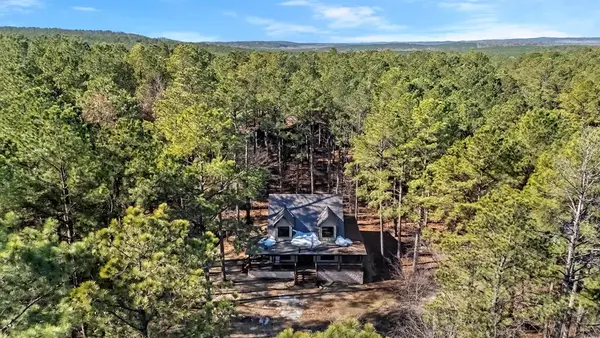 208 Lost Plum Trail, Broken Bow, OK 74728