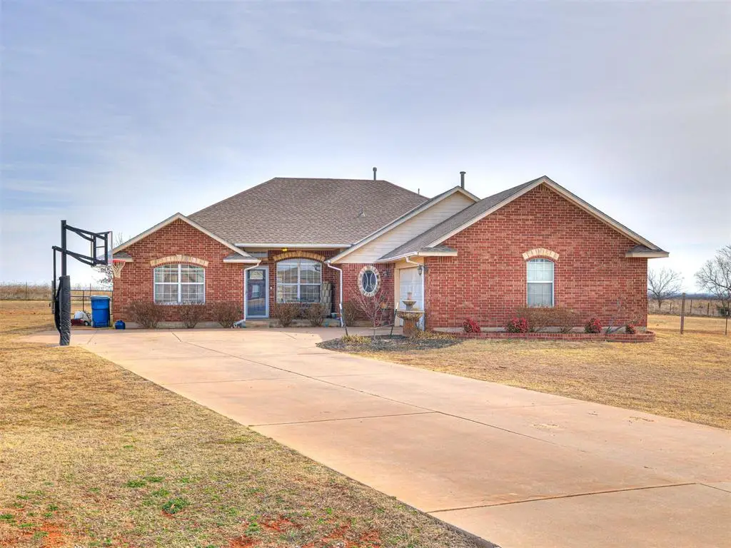 2901 Old Wagon Road, Piedmont, OK 73078 - #1
