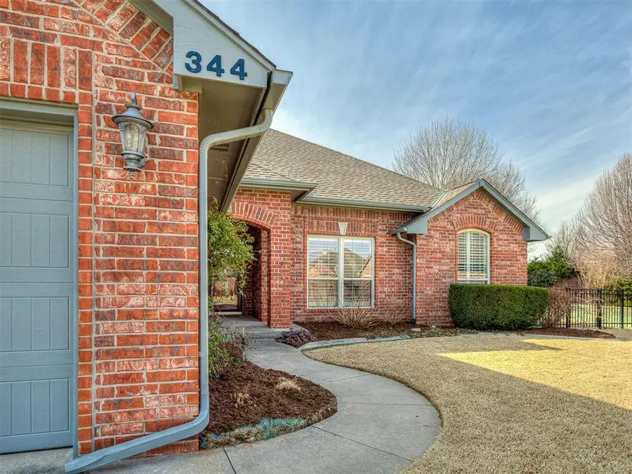 344 Coldbrook Circle, Edmond, OK 73003 - #3