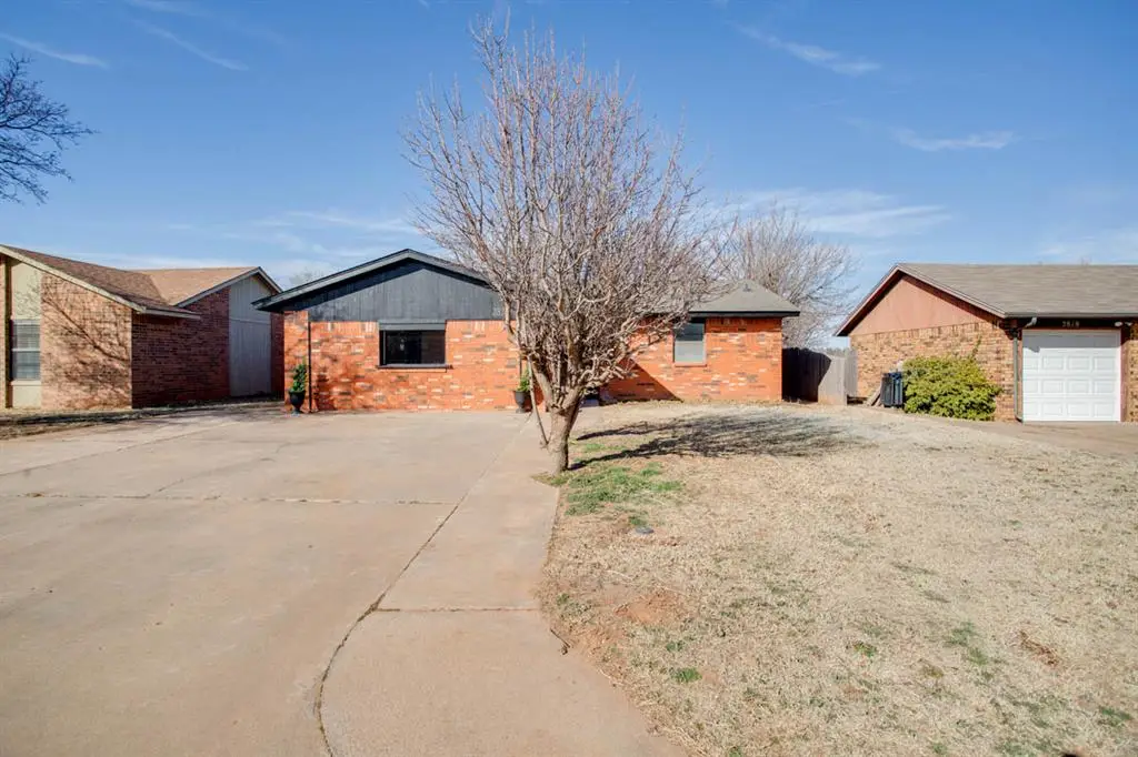 2814 Wildoak, Enid, OK 73701 - #1