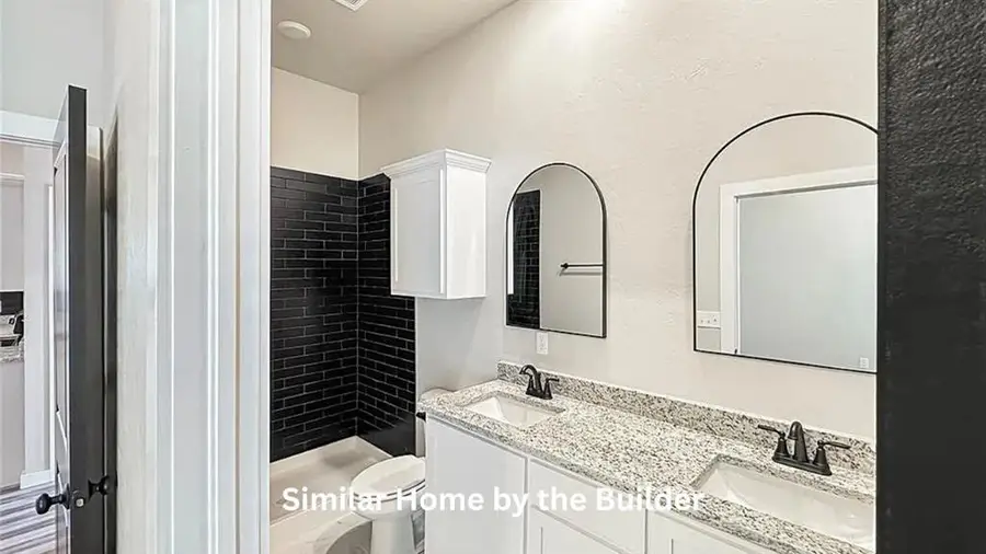 1808 SW Washington Avenue, Lawton, OK 73501 - #3