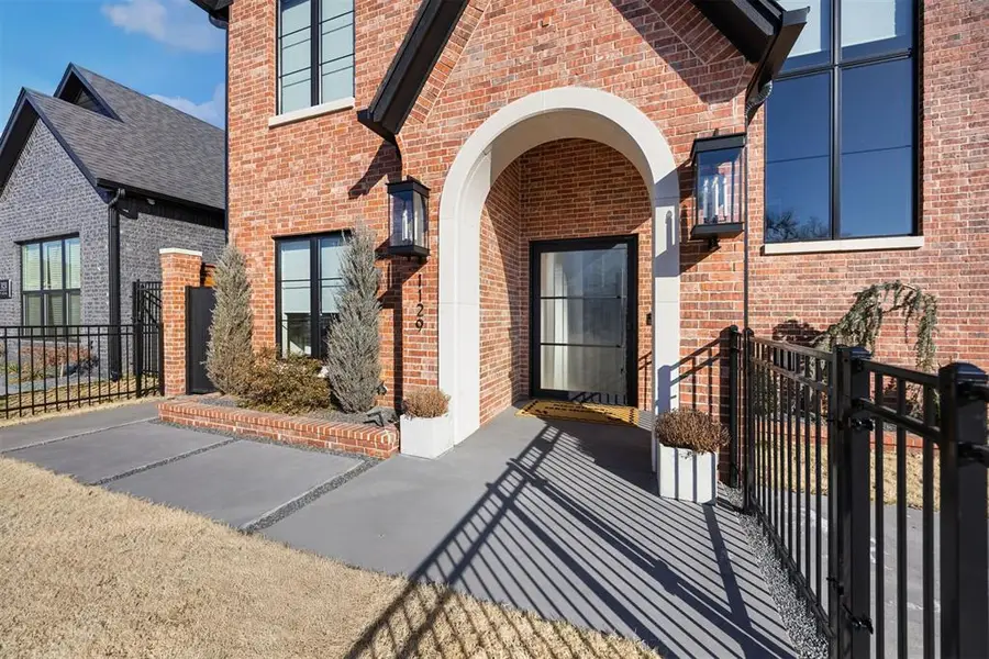 1129 NW 42nd Street, Oklahoma City, OK 73118 - #3