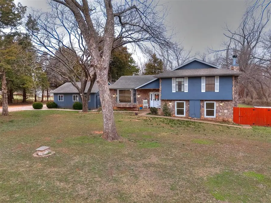 324 W Seward Road, Guthrie, OK 73044 - #2
