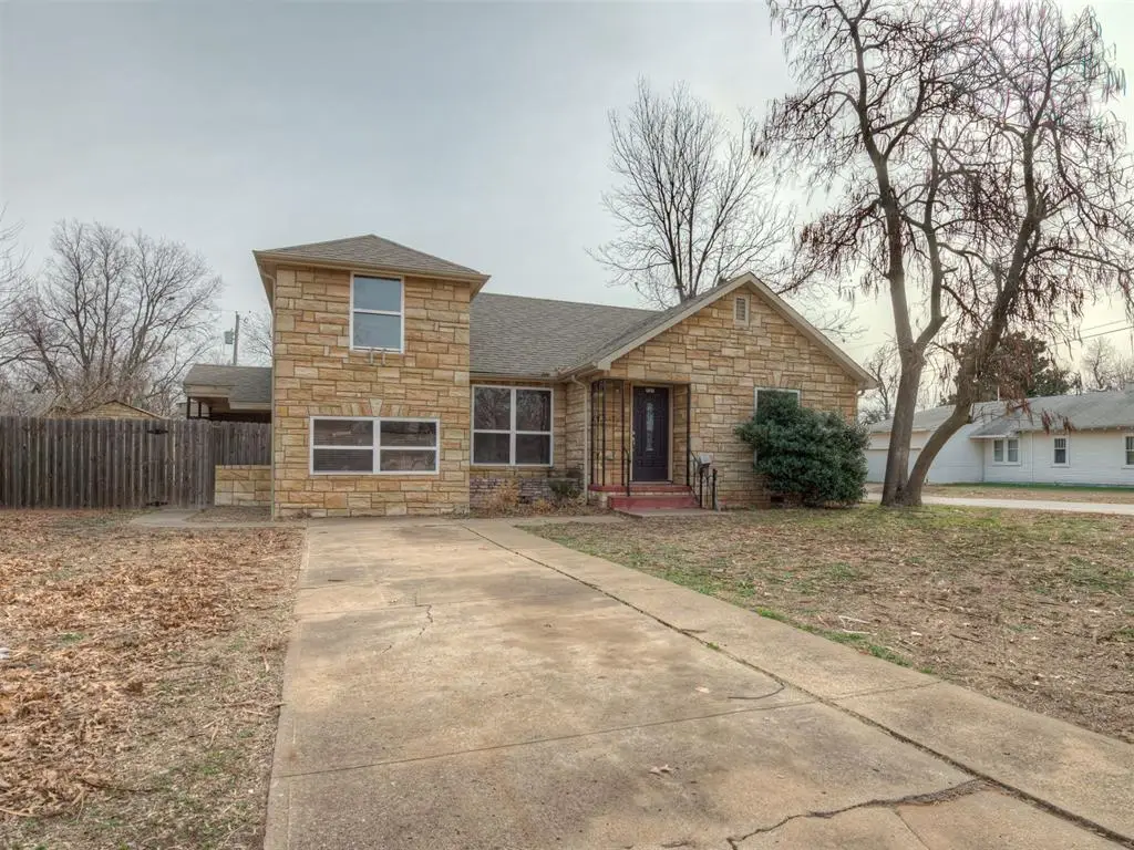 727 S 16th Street, Chickasha, OK 73018 - Image #1