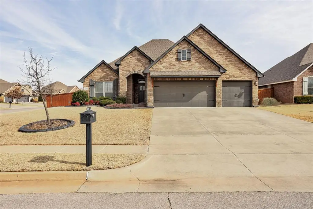 2200 Hidden Prairie Way, Edmond, OK 73013 - #1