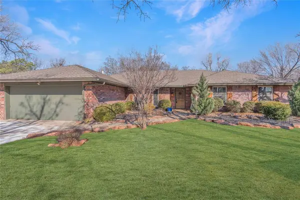 1910 Leawood Place, Edmond, OK 73034