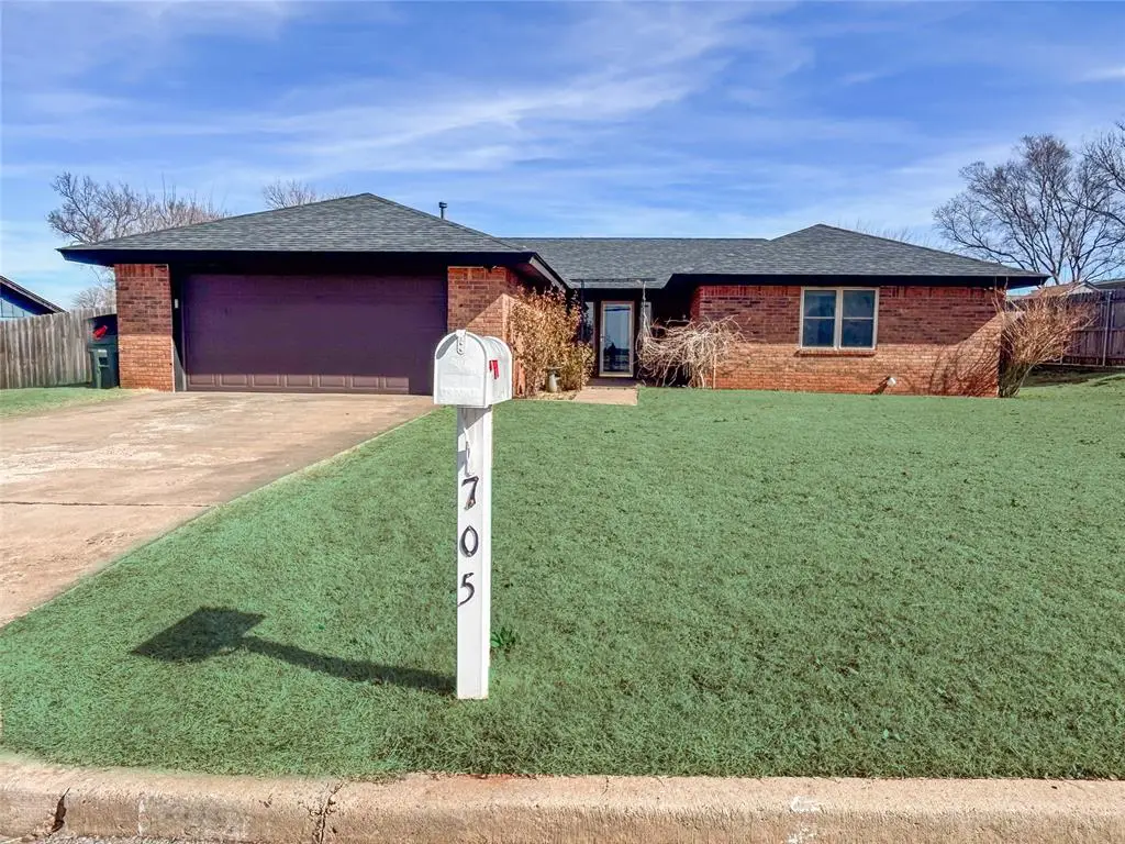 705 S 28th Street, Clinton, OK 73601 - #1