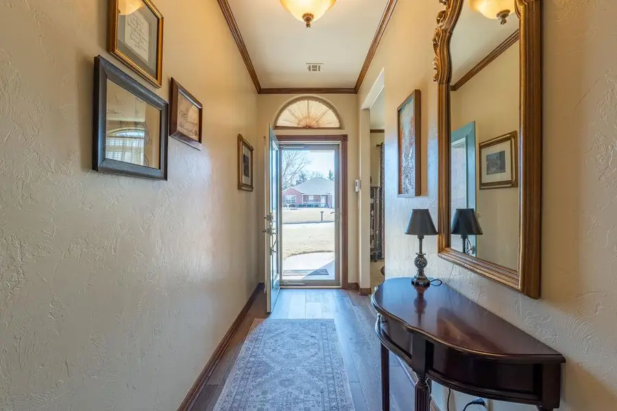 1204 Cambridge Drive, Shawnee, OK 74804 - #3