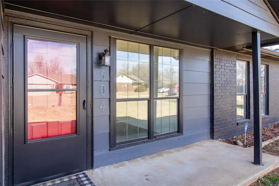 504 W 10th Street, Edmond, OK 73003 - #2