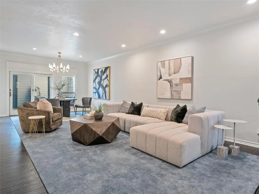 6208 Waterford Boulevard #112, Oklahoma City, OK 73118 - #2