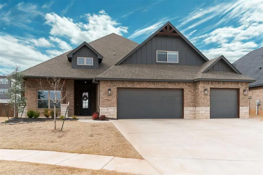 3217 Pinnacle Peak Drive, Yukon, OK 73099 - #2