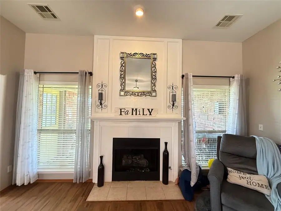 12127 SW 4th Street, Yukon, OK 73099 - #2