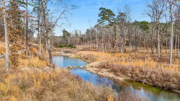 66 Ironwood Creek Trail, Broken Bow, OK 74728