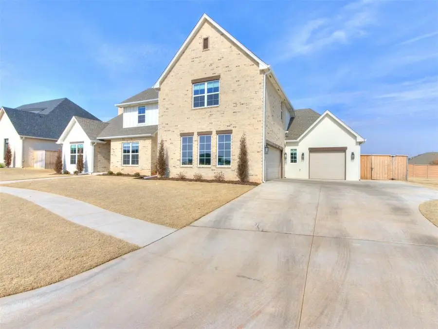 10705 NW 26th Court, Yukon, OK 73099 - #2