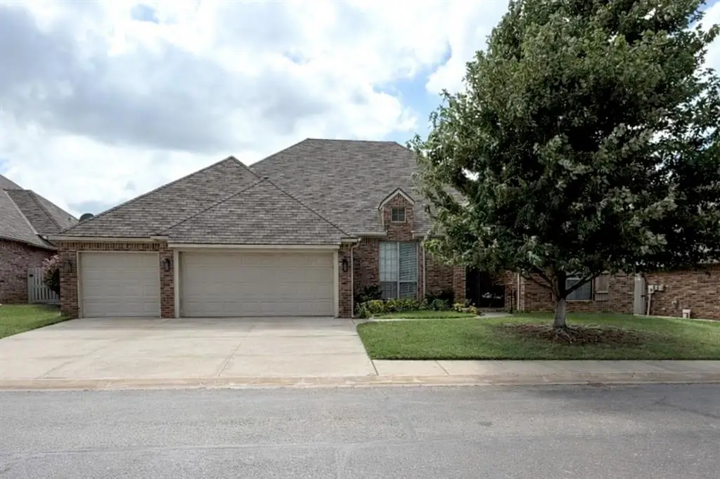 16605 Village Garden Drive, Edmond, OK 73012 - #1