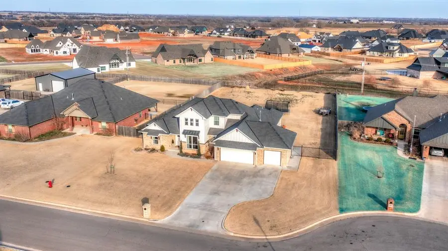 3281 Silver Crossings Circle, Piedmont, OK 73078 - #3