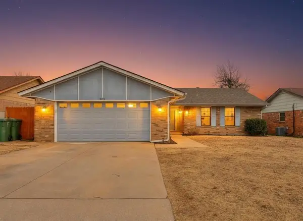 815 Dorchester Drive, Yukon, OK 73099