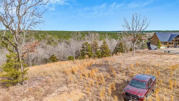 155 Ironwood Creek Trail, Broken Bow, OK 74728