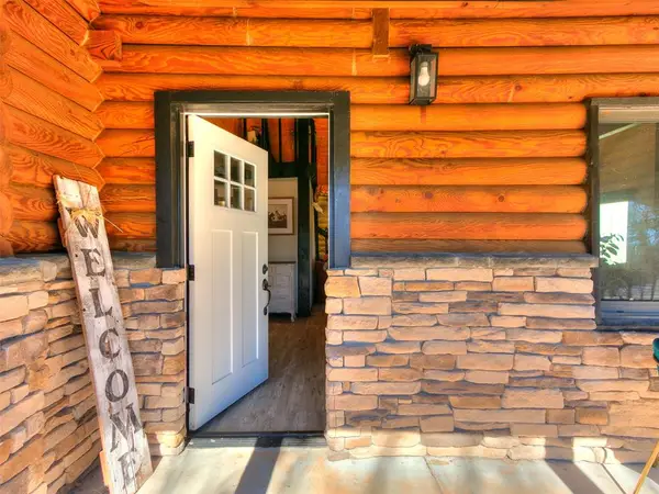 18795 Wildhorse Lane, Harrah, OK 73045