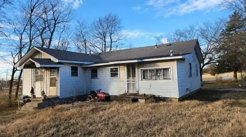 315 S Harmony Road, Cushing, OK 74023 - #1