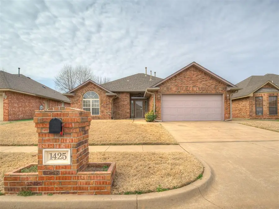 1425 Camber Street, Yukon, OK 73099 - #3