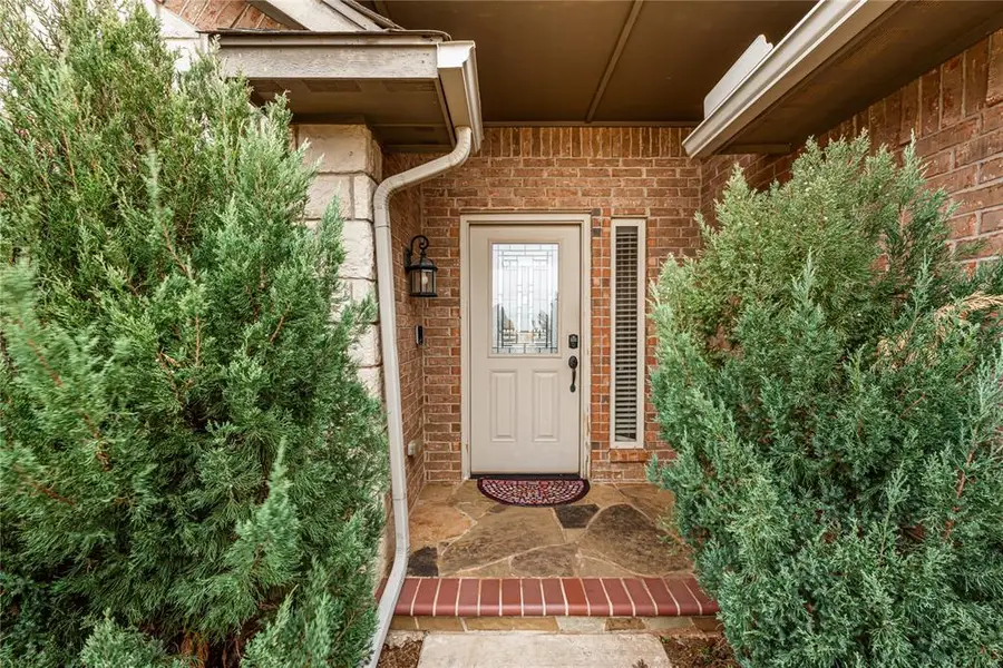 19416 Taggert Drive, Edmond, OK 73012 - #3